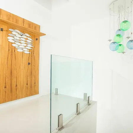 Sunset Loft Nyaraló Vir