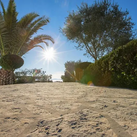 Sunset Loft Nyaraló Vir