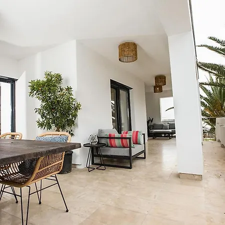 Sunset Loft Vir